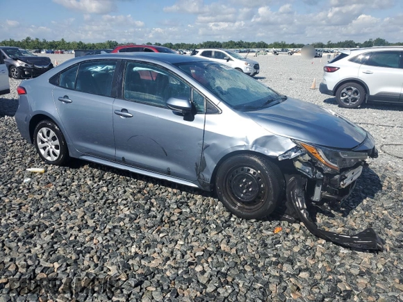 2022 Toyota Corolla LE with VIN 5YFEPMAE3NP367460, listed as a Copart auction lot 50724175 with 63,088 mi miles and Clean Title. Bid and sale history available at DreamBid. Image 4.