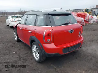 2013 MINI Cooper Countryman with VIN WMWZB3C57DWM07565, listed as a IAAI auction lot 41655938 with 62,694 mi miles. Bid and sale history available at carsss.com. Image 3.