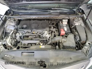 2019 Toyota Camry LE with VIN 4T1B11HK3KU686429, listed as a Copart auction lot 46330825 with 116,030 mi miles and Salvage Title. Bid and sale history available at carsss.com. Image 11.