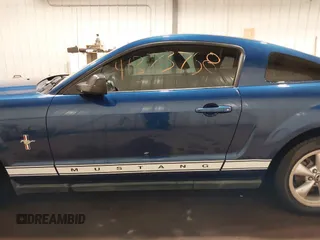 2007 Ford Mustang Deluxe with VIN 1ZVFT80N575320680, listed as a IAAI auction lot 41373758 with 109,588 mi miles and . Bid and sale history available at DreamBid. Image 14.