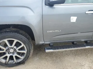 2019 GMC Canyon 2WD Denali with VIN 1GTG5EEN9K1195501, listed as a Copart auction lot 74505194 with 8,491 mi miles and Non Repairable. Bid and sale history available at carsss.com. Image 12.