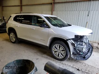 2025 GMC Acadia AWD Elevation z VIN 1GKENNRS3SJ122121, wystawiony jako Copart lot #47095685 z przebiegiem 7 366 mil mil oraz Szkoda całkowita • Salvage title. Historia ofert i sprzedaży dostępna na DreamBid. Obrazek 4.