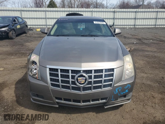 2012 Cadillac CTS Luxury z VIN 1G6DG5E51C0138233, wystawiony jako Copart lot #51972045 z przebiegiem 165 021 mil mil oraz Szkoda całkowita • Salvage title. Historia ofert i sprzedaży dostępna na DreamBid. Obrazek 5.