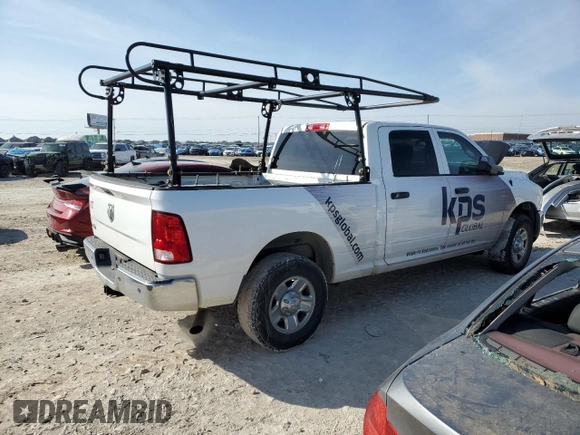 2017 Ram 2500 Tradesman with VIN 3C6UR4CJ0HG587687, listed as a Copart auction lot 44977975 with 299,936 mi miles and Clean title. Bid and sale history available at DreamBid. Image 3.