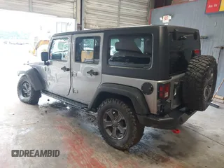 2017 Jeep Wrangler Unlimited Rubicon Recon z VIN 1C4BJWFG5HL687757, wystawiony jako IAAI lot #42367095 z przebiegiem 48 441 mil mil oraz . Historia ofert i sprzedaży dostępna na DreamBid. Obrazek 3.