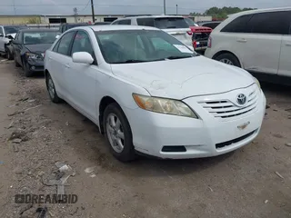 2007 Toyota Camry CE z VIN 4T4BE46KX7R006855, wystawiony jako IAAI lot #41936086 z przebiegiem 59 576 mil mil oraz . Historia ofert i sprzedaży dostępna na DreamBid. Obrazek 1.