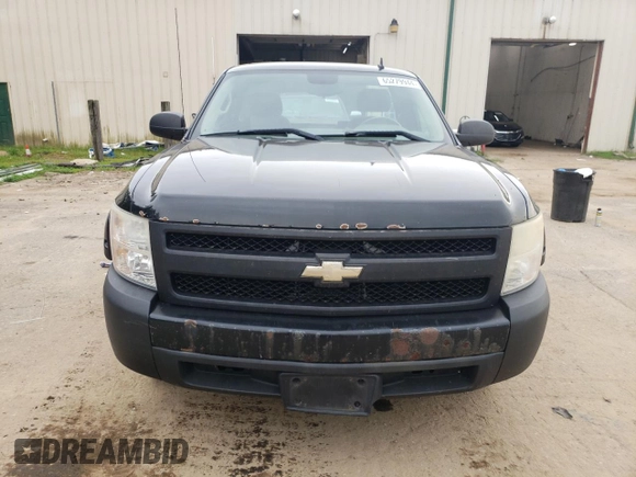 2008 Chevrolet Silverado 1500 Work Truck with VIN 1GCEC14X28Z216014, listed as a Copart auction lot 65279944 with 166,931 mi miles and Non Repairable. Bid and sale history available at carsss.com. Image 5.