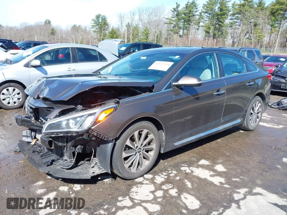 2016 Hyundai Sonata Sport with VIN 5NPE34AF0GH354301, listed as a IAAI auction lot 42022539 with 130,562 mi miles and . Bid and sale history available at DreamBid. Image 2.