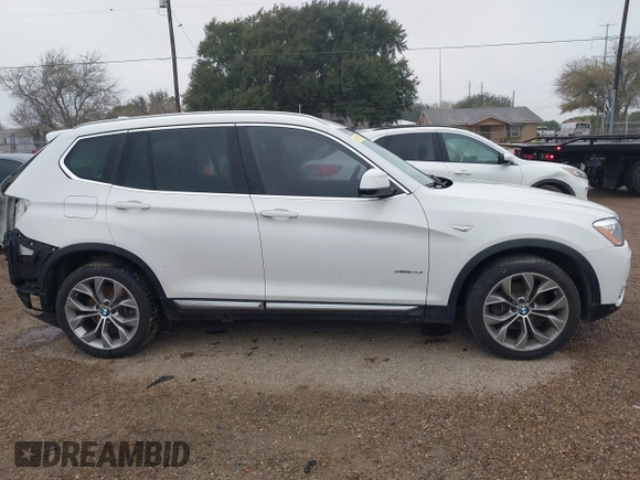 2015 BMW X3 xDrive28i z VIN 5UXWX9C59F0D60654, wystawiony jako IAAI lot #41301266 z przebiegiem 55 904 mil mil oraz . Historia ofert i sprzedaży dostępna na DreamBid. Obrazek 14.
