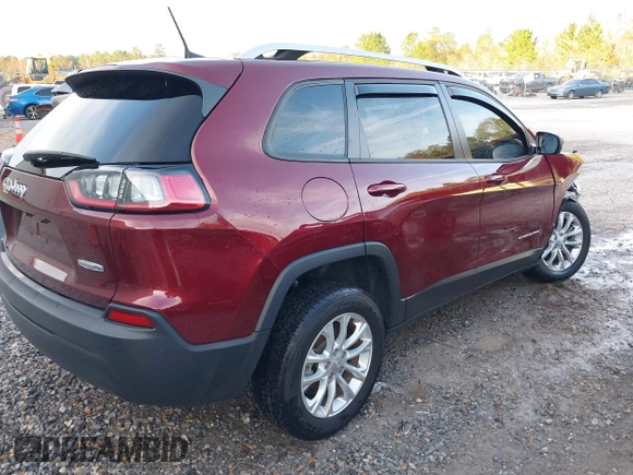 2021 Jeep Cherokee Latitude with VIN 1C4PJLCB5MD192315, listed as a IAAI auction lot 38200931 with 1 mi miles. Bid and sale history available at carsss.com. Image 4.