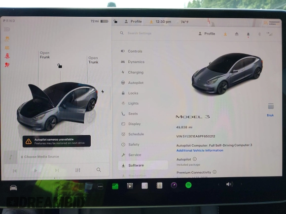 2023 Tesla Model 3 z VIN 5YJ3E1EA6PF650212, wystawiony jako IAAI lot #42554747 z przebiegiem 49 838 mil mil oraz . Historia ofert i sprzedaży dostępna na DreamBid. Obrazek 7.