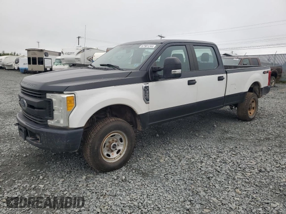 2017 Ford F-350 Platinum с VIN 1FT8W3B60HEB71432, выставлен на аукционе Copart как лот 67901244 с пробегом 318 279 миль миль и Чистый • Clean title. История ставок и продаж доступна на DreamBid. Изображение 1.