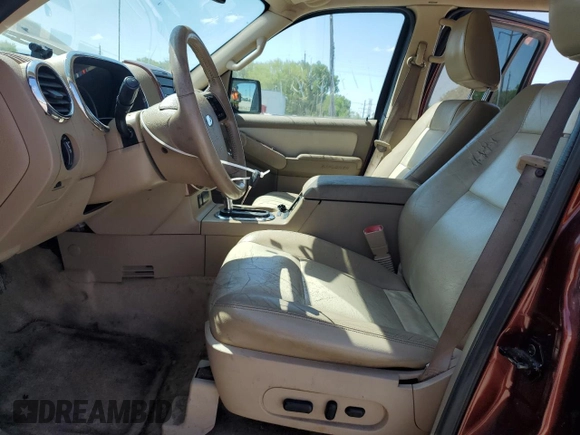 2010 Ford Explorer Eddie Bauer with VIN 1FMEU7EE3AUA40960, listed as a Copart auction lot 53076935 with 241,880 mi miles and Clean title. Bid and sale history available at DreamBid. Image 7.