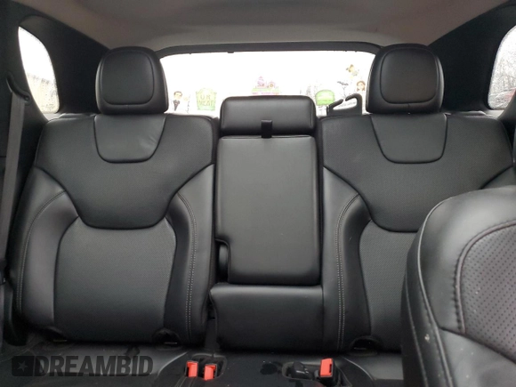 2020 Jeep Cherokee Limited with VIN 1C4PJMDX3LD562210, listed as a Copart auction lot 82904974 with 101,022 mi miles and Non repairable. Bid and sale history available at DreamBid. Image 10.