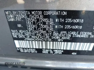2024 Toyota bZ4X XLE with VIN JTMABACA5RA074188, listed as a IAAI auction lot 41279986 with 8,395 mi miles. Bid and sale history available at carsss.com. Image 9.