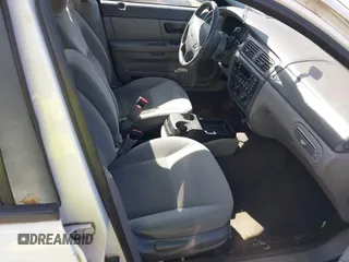 2003 Ford Taurus SE Standard with VIN 1FAFP53223A203718, listed as a IAAI auction lot 41708811 with 200,413 mi miles. Bid and sale history available at carsss.com. Image 5.
