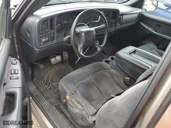 2001 Chevrolet Silverado 1500 LS with VIN 2GCEC19V411388891, listed as a Copart auction lot 48082215 with 178,973 mi miles and Salvage Title. Bid and sale history available at carsss.com. Image 8.