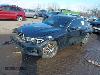 2019 BMW 3 Series 330i xDrive with VIN WBA5R7C58KFH25535, listed as a IAAI auction lot 41232856 with 85,401 mi miles. Bid and sale history available at carsss.com. Image 17.