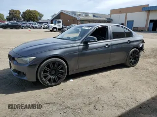 2015 BMW 3 Series 328i with VIN WBA3C1C54FK121402, listed as a Copart auction lot 50267995 with 43,994 mi miles and Salvage Title. Bid and sale history available at carsss.com. Image 1.