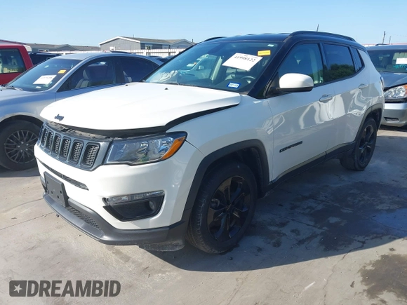 2018 Jeep Compass Latitude with VIN 3C4NJCBB3JT407981, listed as a IAAI auction lot 41998122 with 82,220 mi miles and . Bid and sale history available at DreamBid. Image 21.