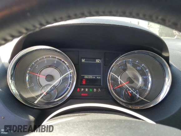 2015 Chrysler Town & Country Touring with VIN 2C4RC1BG4FR601313, listed as a Copart auction lot 48514685 with 186,328 mi miles and Salvage Title. Bid and sale history available at carsss.com. Image 9.