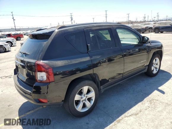 2016 Jeep Compass Sport z VIN 1C4NJDBBXGD571961, wystawiony jako Copart lot #63470435 z przebiegiem 156 418 mil mil oraz Czysty tytuł • Clean title. Historia ofert i sprzedaży dostępna na DreamBid. Obrazek 3.
