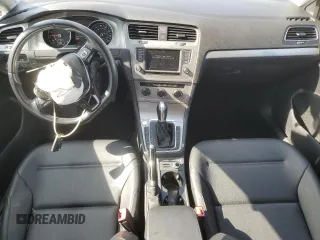 2017 Volkswagen Golf S с VIN 3VW217AU8HM071629, выставлен на аукционе Copart как лот 52201695 с пробегом 52 093 миль миль и Списание • Salvage title. История ставок и продаж доступна на DreamBid. Изображение 8.