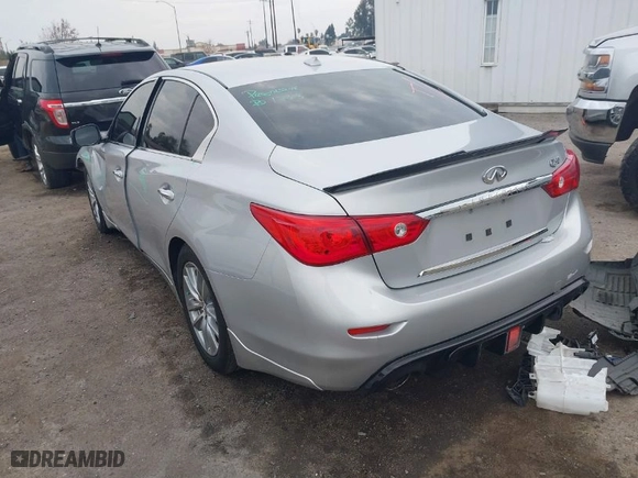 2014 Infiniti Q50 Premium with VIN JN1BV7AP5EM686974, listed as a IAAI auction lot 41254629 with 91348 miles. Bid and sale history available at carsss.com. Image 3.