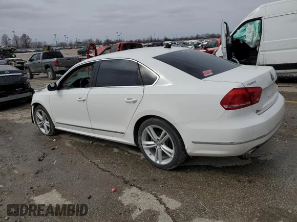 2015 Volkswagen Passat SEL Premium z VIN 1VWCV7A34FC093870, wystawiony jako Copart lot #45587835 z przebiegiem Nie podano mil oraz Szkoda całkowita • Salvage title. Historia ofert i sprzedaży dostępna na DreamBid. Obrazek 2.