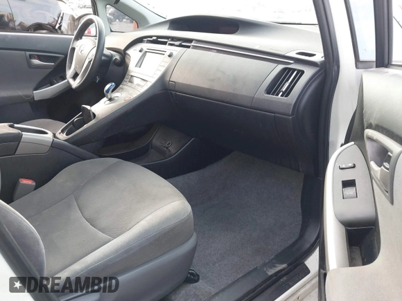 2015 Toyota Prius Four with VIN JTDKN3DU6F0476075, listed as a IAAI auction lot 41894290 with 245,861 mi miles. Bid and sale history available at carsss.com. Image 5.