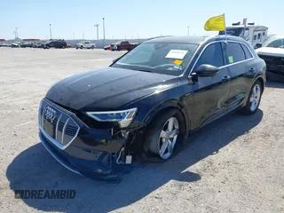 2019 Audi e-tron Prestige with VIN WA1VAAGE6KB020622, listed as a IAAI auction lot 41830236 with 32,835 mi miles and . Bid and sale history available at DreamBid. Image 19.