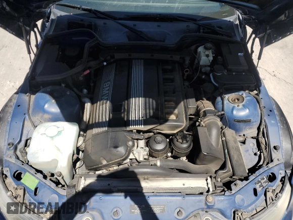 2000 BMW Z3 2.5 z VIN 4USCH9344YLG03131, wystawiony jako Copart lot #57915345 z przebiegiem 95 768 mil mil oraz Szkoda całkowita • Salvage title. Historia ofert i sprzedaży dostępna na DreamBid. Obrazek 11.