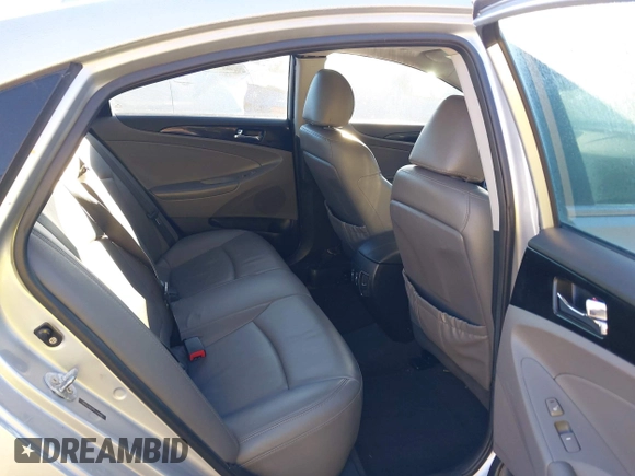 2011 Hyundai Sonata SE with VIN 5NPEC4AC4BH174401, listed as a IAAI auction lot 40522163 with 183,594 mi miles. Bid and sale history available at carsss.com. Image 8.