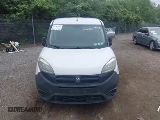 2016 Ram ProMaster City Cargo Tradesman z VIN ZFBERFAT7G6B26912, wystawiony jako IAAI lot #42202902 z przebiegiem 81 553 mil mil oraz . Historia ofert i sprzedaży dostępna na DreamBid. Obrazek 12.