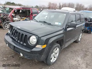 2014 Jeep Patriot Limited with VIN 1C4NJRCB8ED648089, listed as a IAAI auction lot 41801878 with 102,346 mi miles. Bid and sale history available at carsss.com. Image 18.