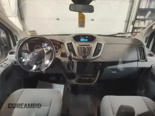 2017 Ford Transit z VIN 1FTYR2XM3HKB18931, wystawiony jako IAAI lot #42651865 z przebiegiem 142 641 mil mil oraz . Historia ofert i sprzedaży dostępna na DreamBid. Obrazek 28.