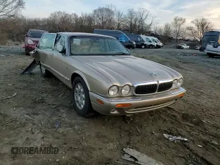 2002 Jaguar XJ 8 with VIN SAJDA14C82LF48116, listed as a Copart auction lot 86444224 with Not provided miles and Salvage title. Bid and sale history available at DreamBid. Image 10.