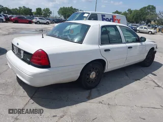 2010 Ford Police Interceptor с VIN 2FABP7BV8AX146371, выставлен на аукционе IAAI как лот 42395481 с пробегом Не указан миль и . История ставок и продаж доступна на DreamBid. Изображение 4.