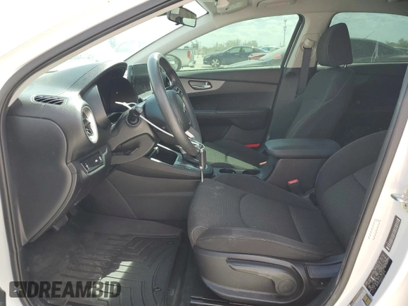 2020 Kia Forte LXS with VIN 3KPF24AD0LE213474, listed as a Copart auction lot 46824935 with 34,958 mi miles and Salvage Title. Bid and sale history available at carsss.com. Image 7.