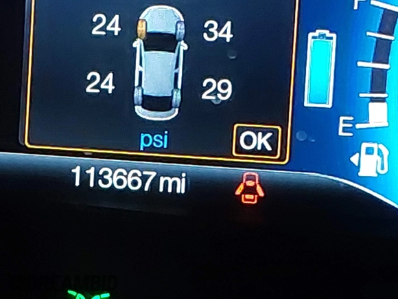 2019 Ford Fusion SE with VIN 3FA6P0LUXKR188040, listed as a IAAI auction lot 41079252 with 113,667 mi miles and . Bid and sale history available at carsss.com. Image 15.