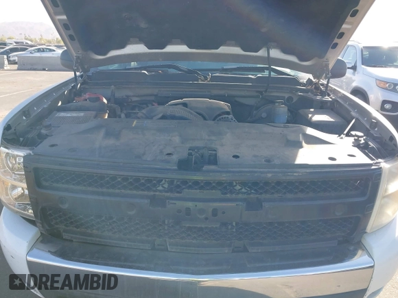 2007 Chevrolet Silverado 1500 Work Truck with VIN 2GCEC13C571535347, listed as a IAAI auction lot 41272098 with 350,157 mi miles and . Bid and sale history available at DreamBid. Image 10.