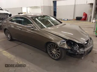 2006 Mercedes-Benz CLS-Class with VIN WDDDJ75X56A014093, listed as a IAAI auction lot 41577159 with 126,922 mi miles. Bid and sale history available at carsss.com. Image 1.