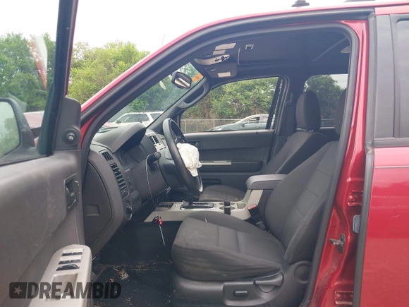 2012 Ford Escape XLT with VIN 1FMCU0D71CKC62929, listed as a IAAI auction lot 42523879 with 143,533 mi miles and . Bid and sale history available at DreamBid. Image 5.