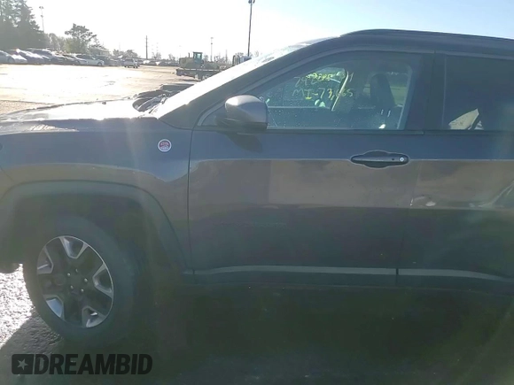 2018 Jeep Compass Trailhawk with VIN 3C4NJDDB4JT192663, listed as a Copart auction lot 79202704 with 73,665 mi miles and Salvage title. Bid and sale history available at DreamBid. Image 14.