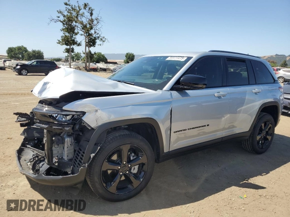 2022 Jeep Grand Cherokee Limited с VIN 1C4RJGBG1N8638726, выставлен на аукционе Copart как лот 59920475 с пробегом 25 071 миль миль и Списание • Salvage title. История ставок и продаж доступна на DreamBid. Изображение 1.