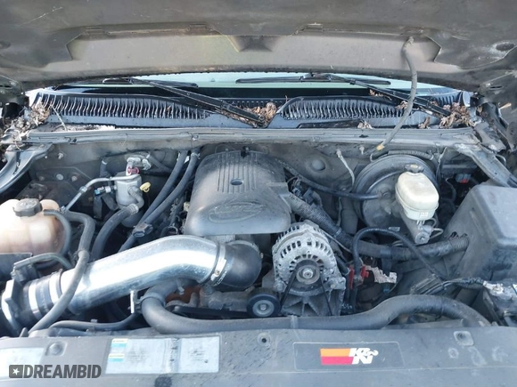 2006 Chevrolet Silverado 1500 LT1 with VIN 2GCEC13T561124724, listed as a IAAI auction lot 41594573 with 1 mi miles. Bid and sale history available at carsss.com. Image 10.