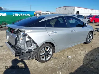 2017 Toyota Prius Two with VIN JTDKARFU5H3543052, listed as a IAAI auction lot 41348624 with 34,903 mi miles. Bid and sale history available at carsss.com. Image 4.