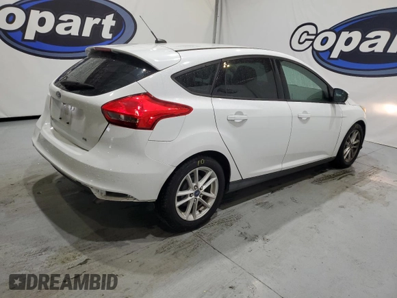 2016 Ford Focus SE with VIN 1FADP3K29GL263065, listed as a Copart auction lot 45387785 with 88,000 mi miles and Clean Title. Bid and sale history available at carsss.com. Image 3.