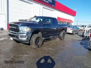 2020 Ram 2500 Tradesman with VIN 3C6UR5CJ7LG303941, listed as a IAAI auction lot 41610301 with 42,513 mi miles and . Bid and sale history available at DreamBid. Image 17.