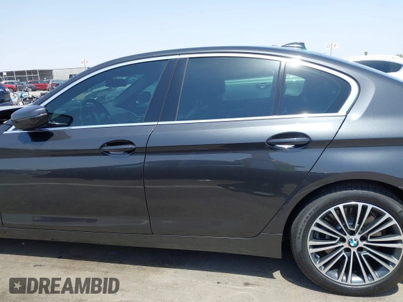 2020 BMW 5 Series 540i with VIN WBAJS1C08LCE11083, listed as a IAAI auction lot 42630909 with 60,519 mi miles and . Bid and sale history available at DreamBid. Image 15.